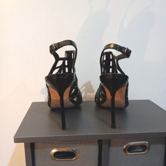 Manolo Blahnik sandals - Picture 6 of 9